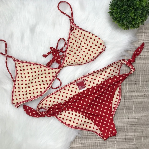 billabong polka dot bikini